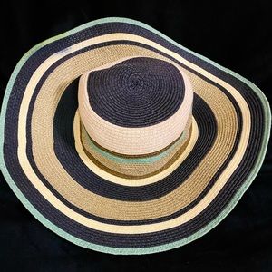 Wide Brim Straw Hat Bundle